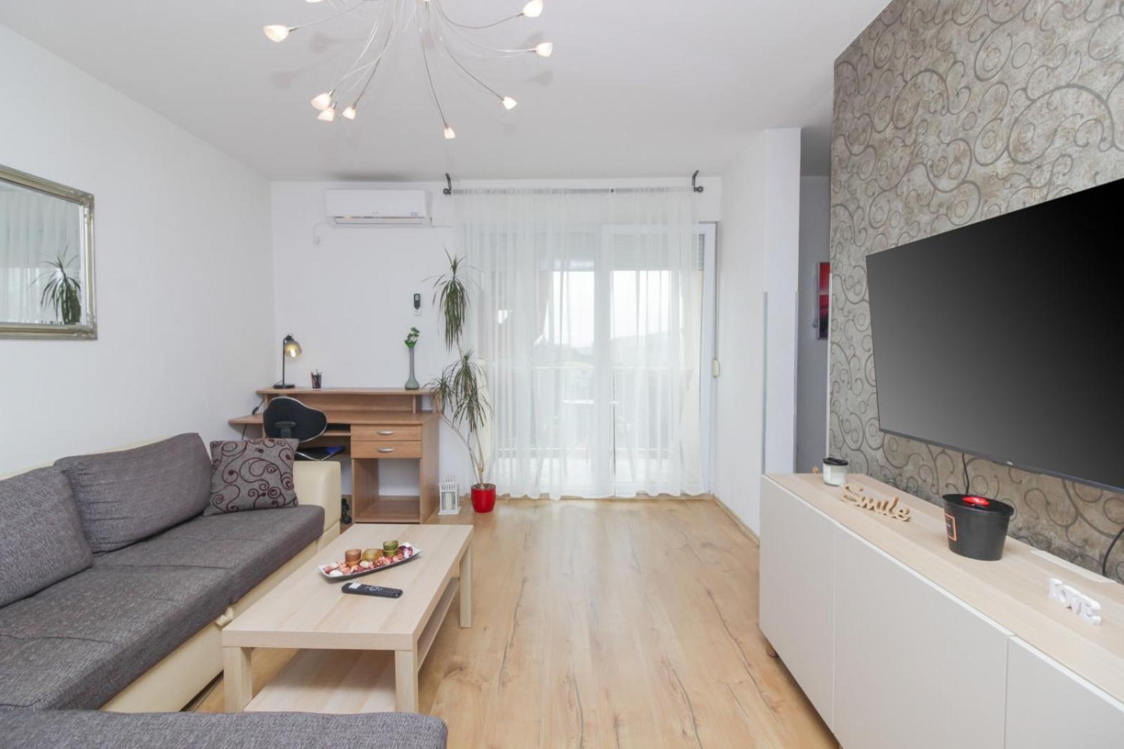 Apartman Uskok Ζαντάρ Εξωτερικό φωτογραφία